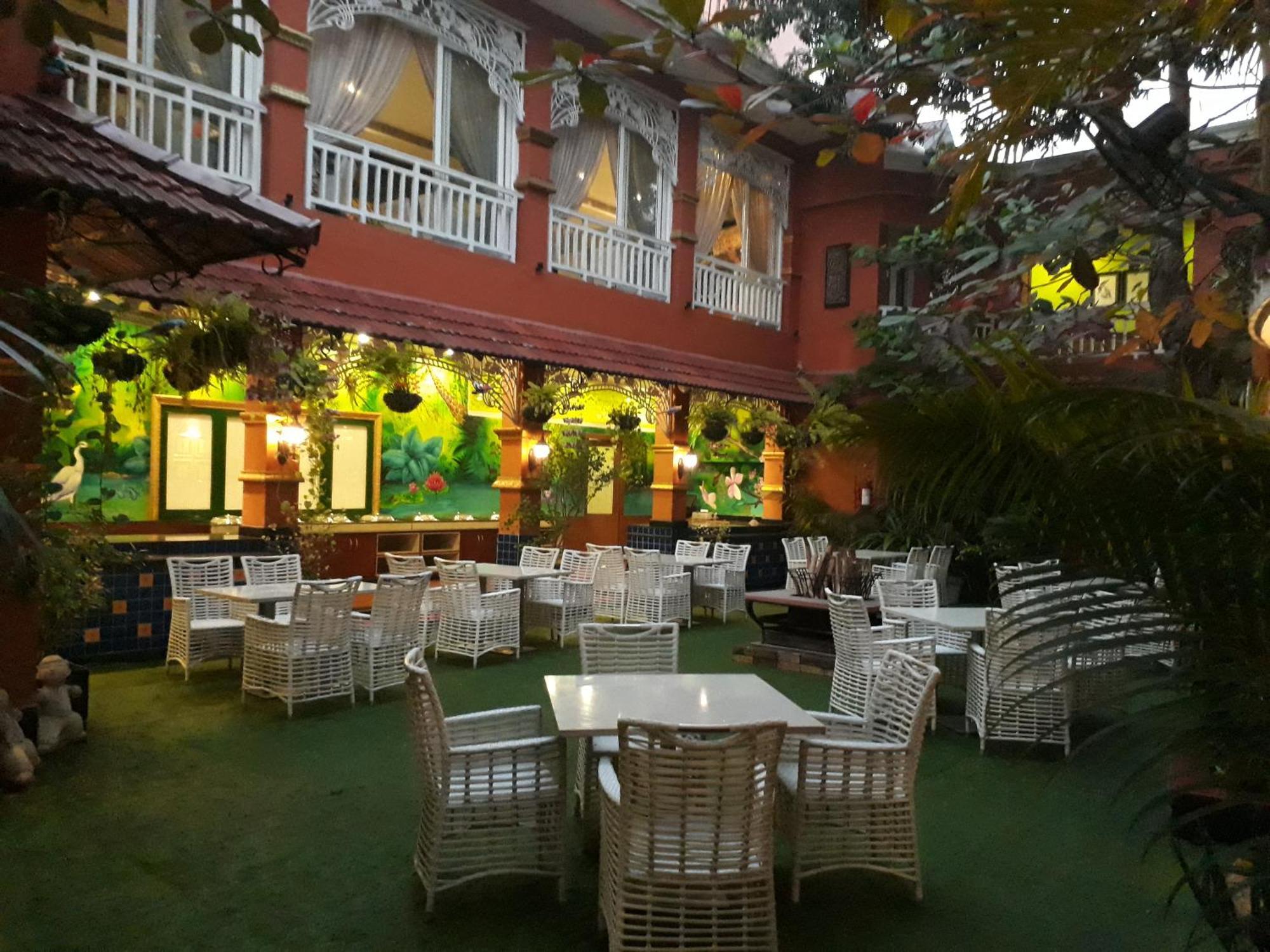 Mayfair Rourkela Eksteriør bilde
